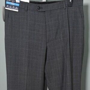 Stafford Men's 34W X 32L Coolmax Gray Glen Plaid Pants-Sold
